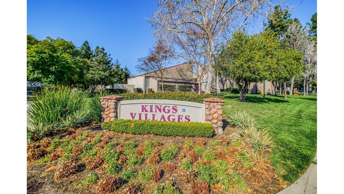 Kings Villages apartments in Pasadena CA