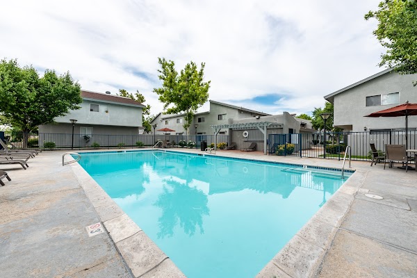 Woodlands West Apartment Homes apartments in Lancaster CA