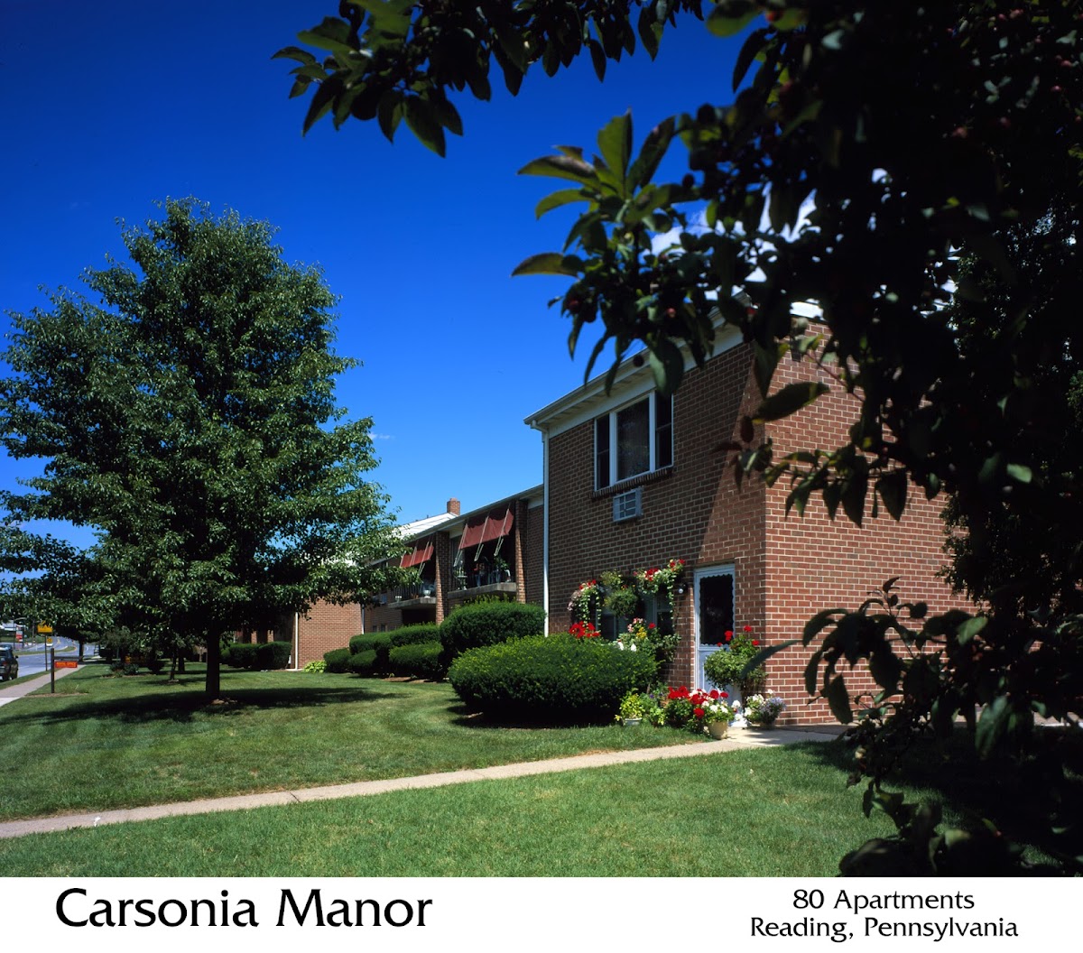 Carsonia Manor apartments in Reading PA