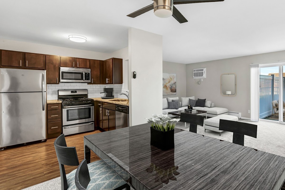 ReNew on Naper apartments in Naperville IL
