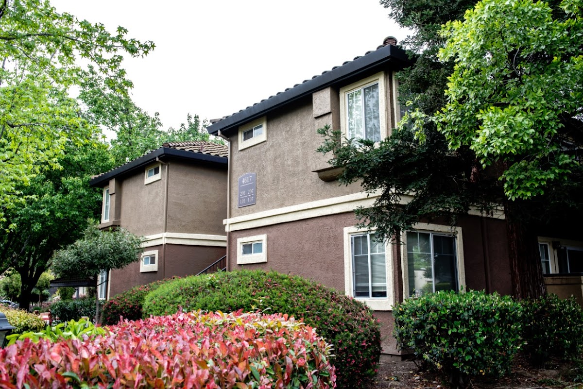 La Vina Apartments apartments in Livermore CA