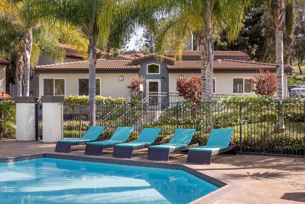 Mission Hills Apartments apartments in Oceanside CA