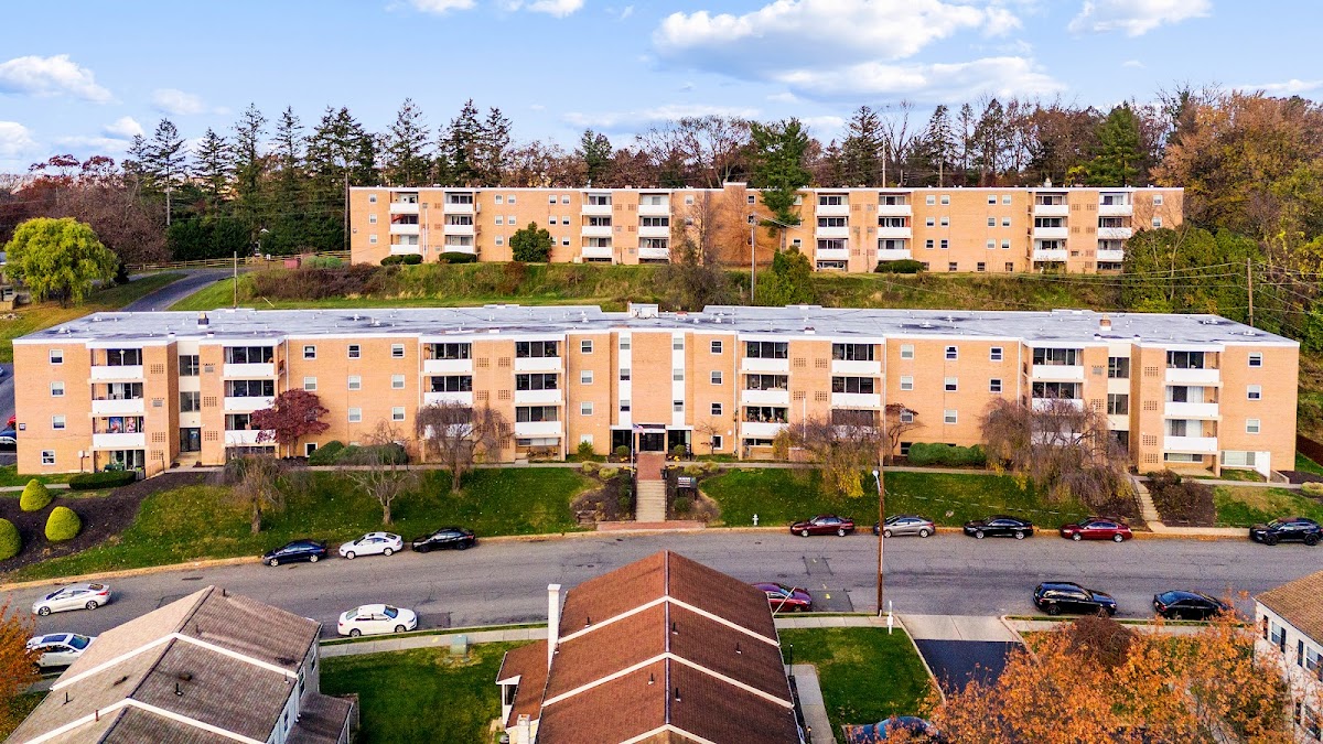 The Reserve at Wyomissing apartments in Reading PA