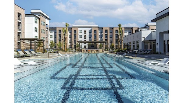 Bellrock La Frontera apartments in Round Rock TX