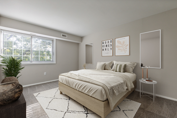 The Bryant at Oak Park I & II apartments in Cicero IL