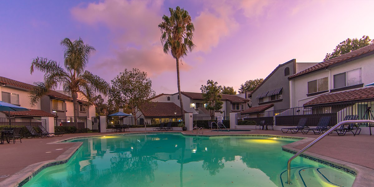 Portofino Townhomes apartments in Torrance CA