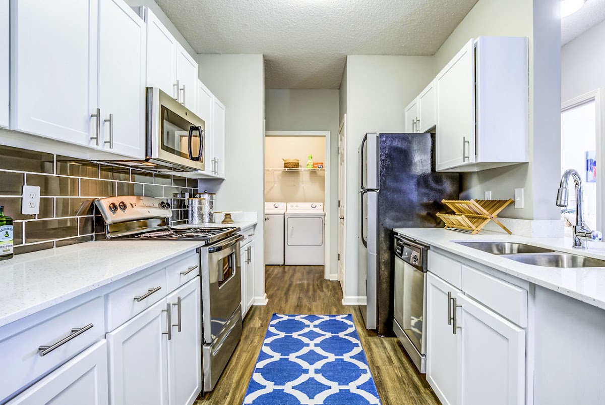 Avana Long Point apartments in Mount Pleasant, SC
