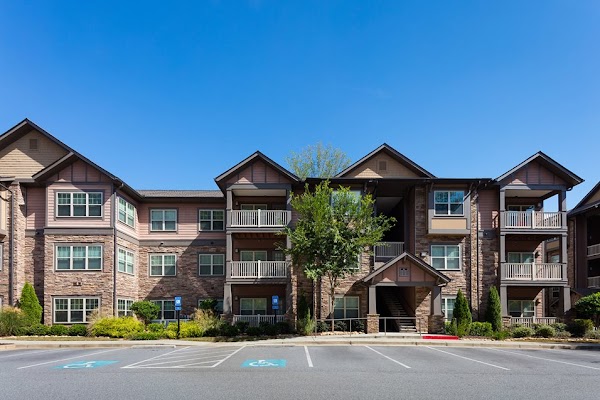 The Oaks at Johns Creek apartments in Johns Creek GA