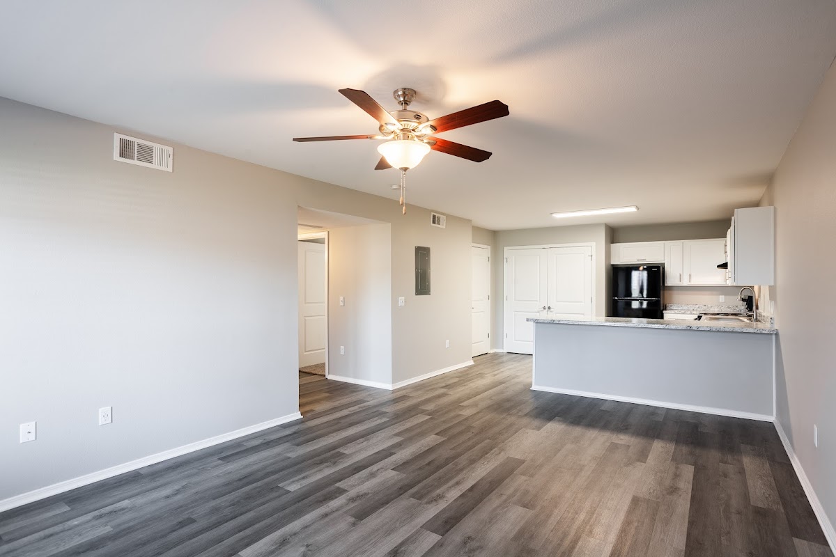 The Life at Shiloh Reserve apartments in Springdale, AR