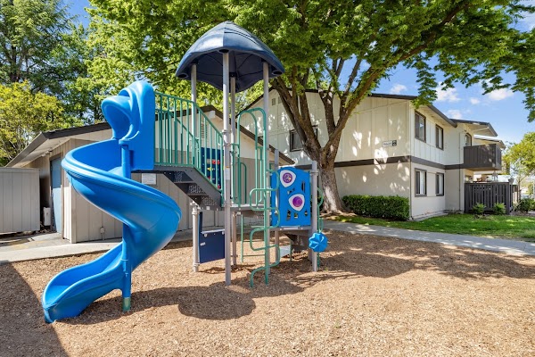 Ironwood apartments in Livermore CA