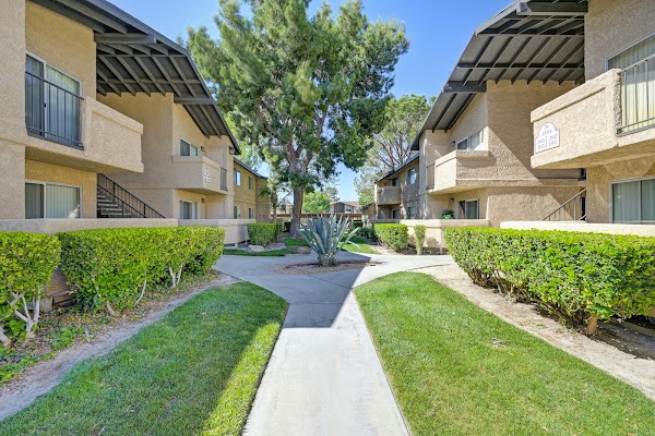 West Park Villas apartments in Lancaster CA