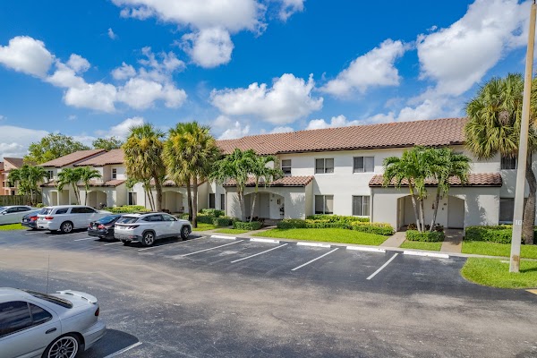 Legacy at Hialeah apartments in Hialeah FL
