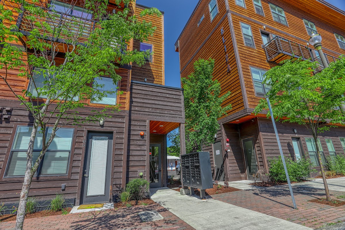 Hamilton & Eliza apartments in Vancouver WA
