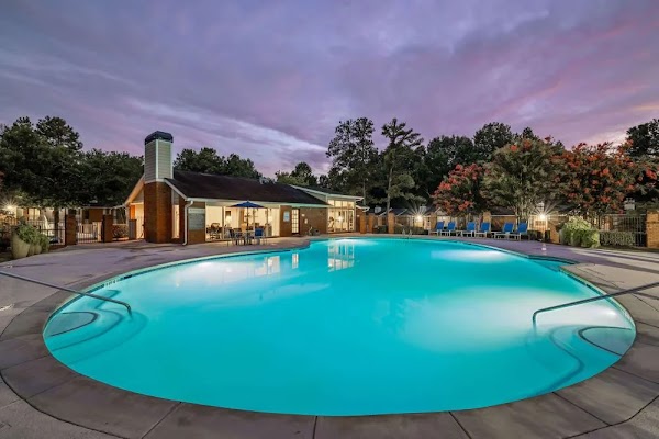 Marquis at Perimeter Center apartments in Atlanta GA