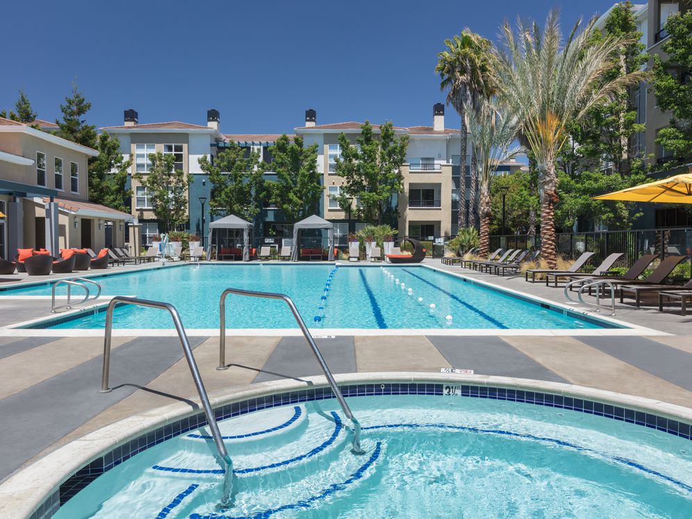Avalon Silicon Valley apartments in Sunnyvale CA