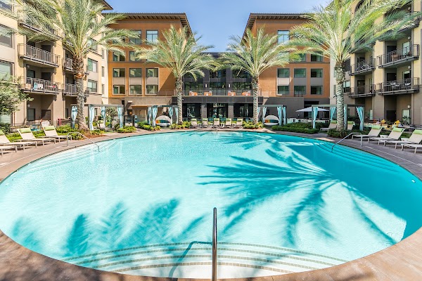 The Colony at the Lakes Apartments apartments in West Covina CA