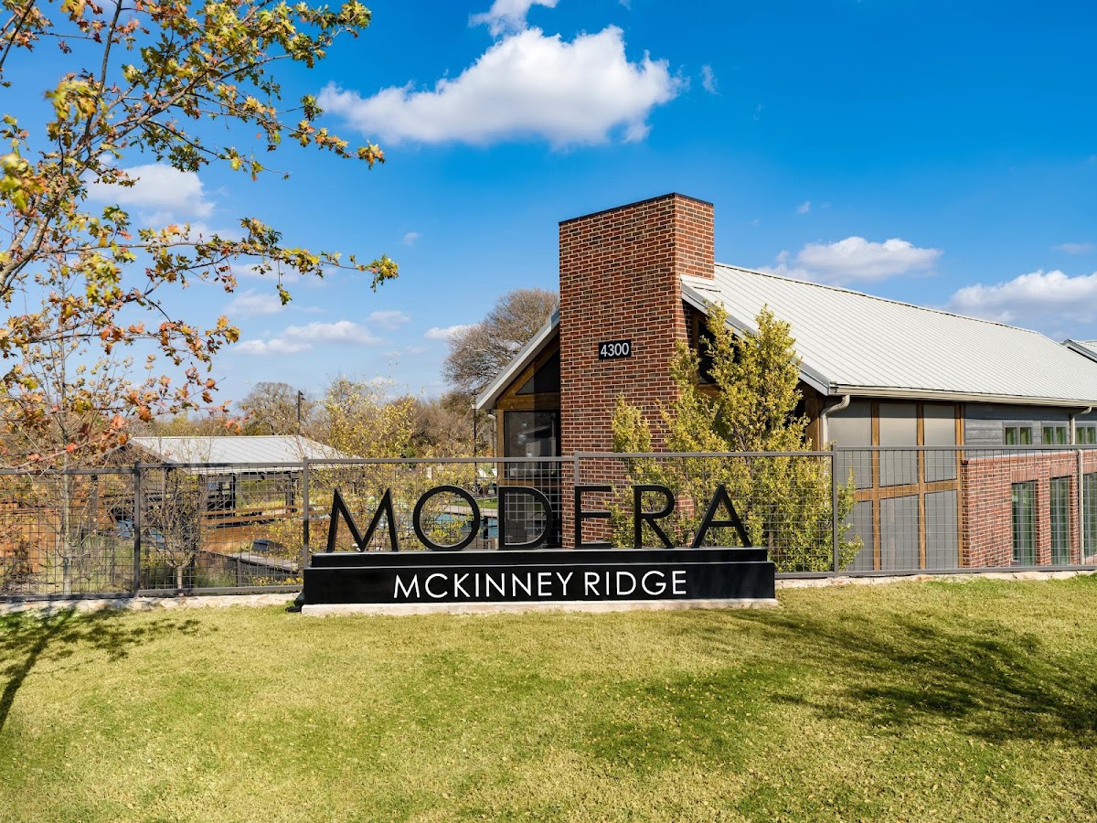 Modera McKinney Ridge apartments in Mckinney TX