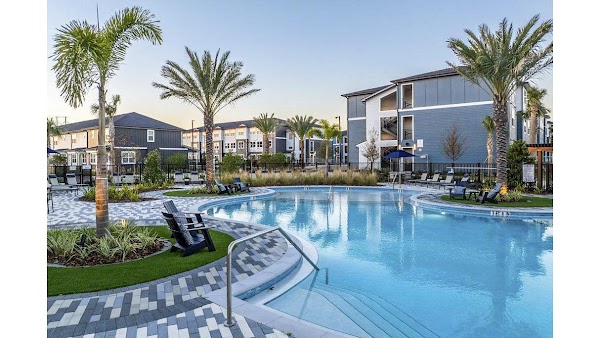 Prose Lakeside apartments in Lakeland FL