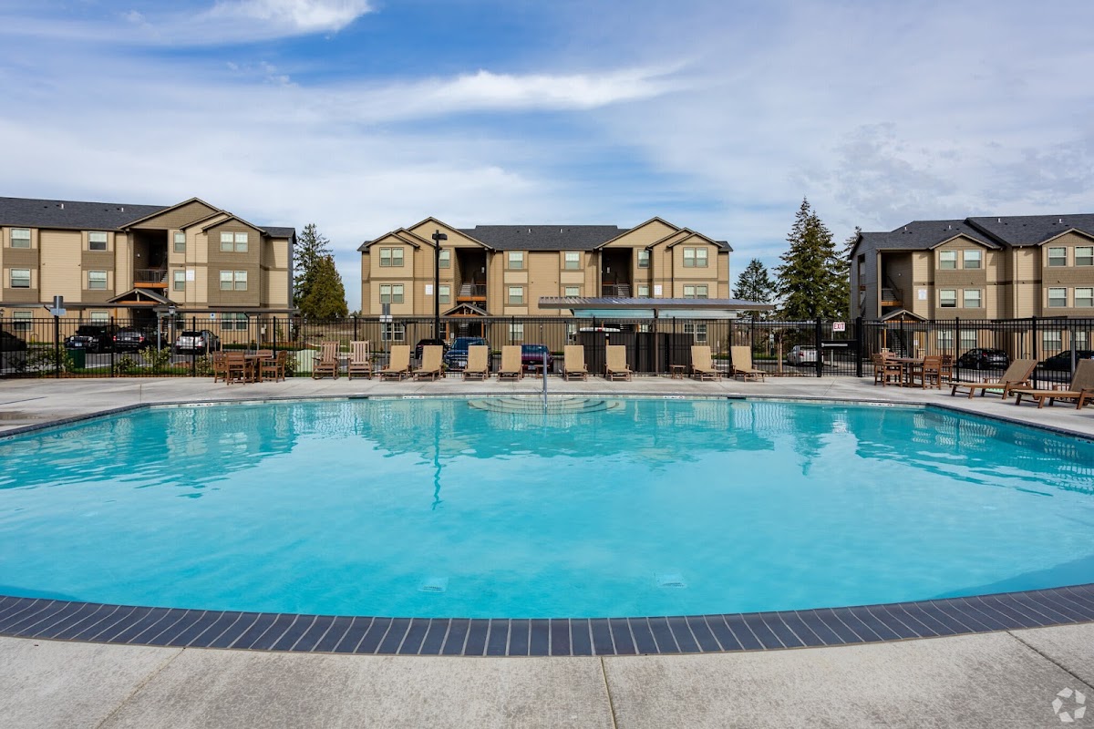 The Grove apartments in Salem, OR