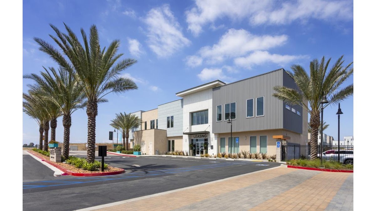 Evolve South Bay Apartment Homes apartments in Torrance CA