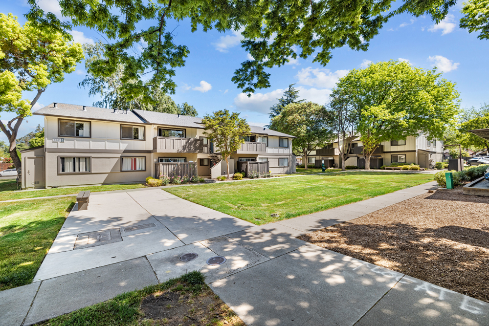 Ironwood apartments in Livermore, CA