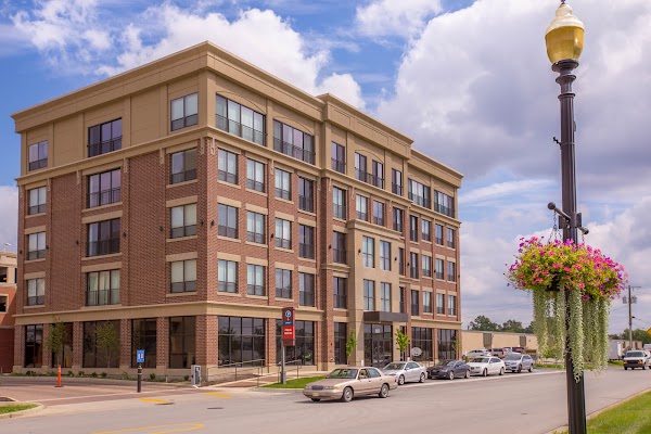 Mezz 42 apartments in Carmel, IN