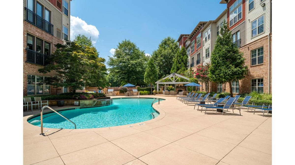 Westmount Ashwood apartments in Sandy Springs GA