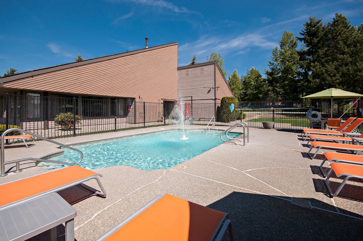Constellation apartments in Renton WA