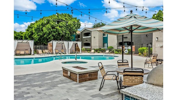 Morada Rise apartments in Phoenix AZ