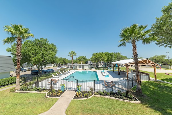 Flats on 12 apartments in College Station TX