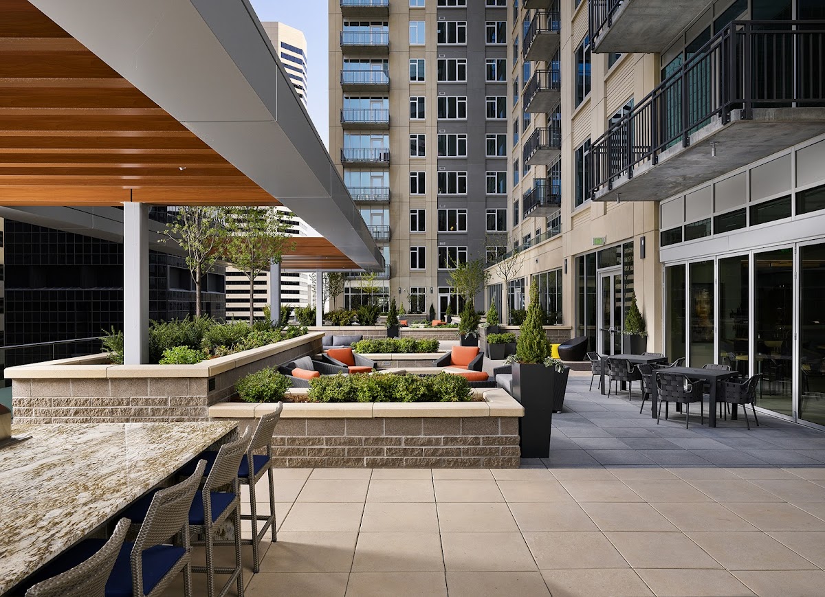 The Quincy Apartments apartments in Denver CO