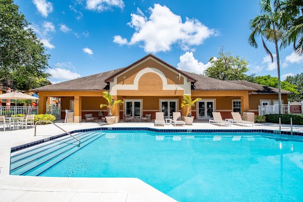 Legacy at Stirling apartments in Pembroke Pines FL