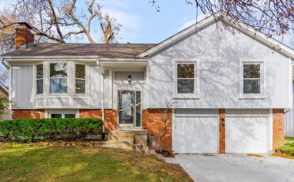 PURE Property Management of Kansas apartments in Topeka, KS