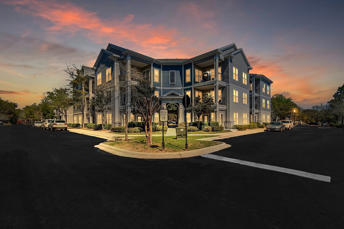 The Savoy at Southwood apartments in Tallahassee FL