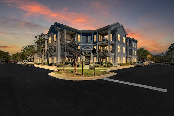 The Savoy at Southwood apartments in Tallahassee FL