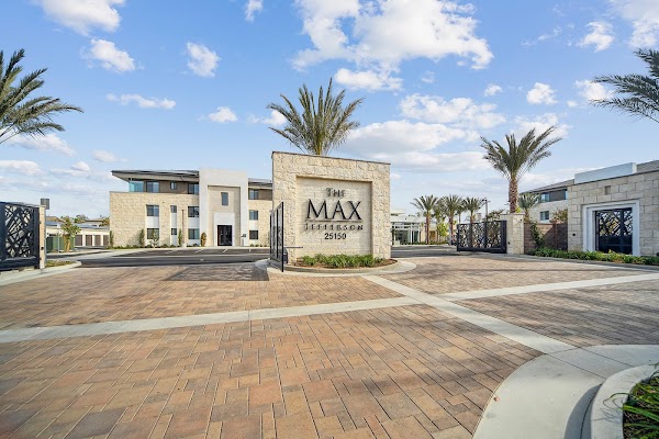 The Max on Jefferson apartments in Murrieta CA