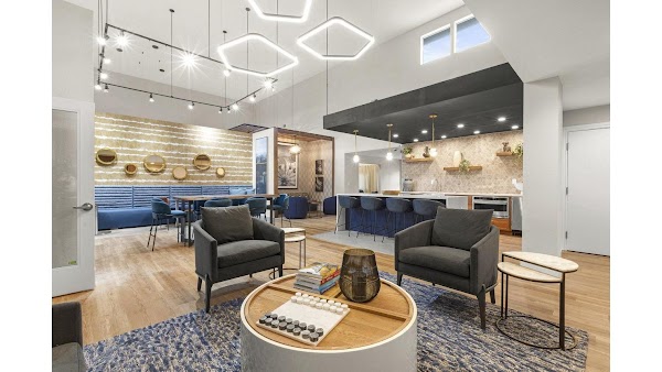 Avana Star Lake apartments in Kent WA