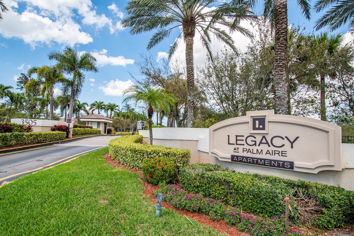 Legacy at Palm Aire apartments in Pompano Beach FL
