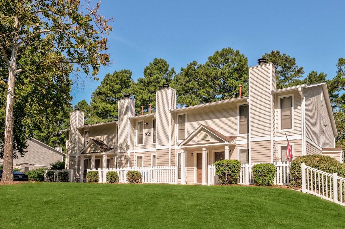 Dunwoody Crossing Apartments apartments in Roswell, GA