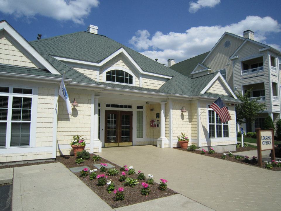 Hawthorne Commons apartments in Lynn MA