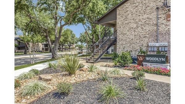 Woodlyn apartments in Mckinney TX