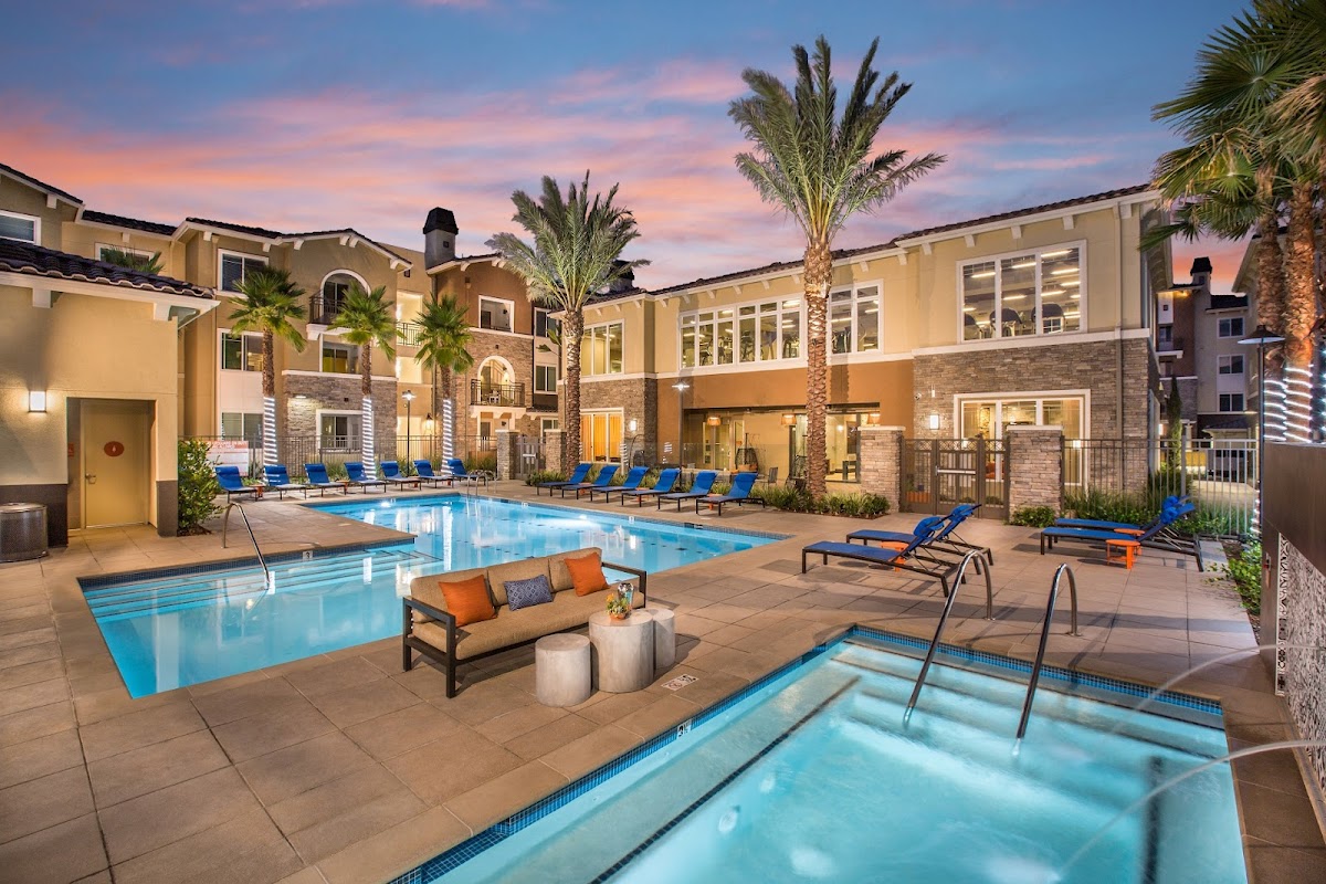 Valentia by Windsor Apartments apartments in Whittier CA