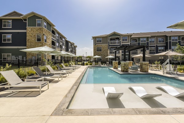 The Independence apartments in Mckinney TX
