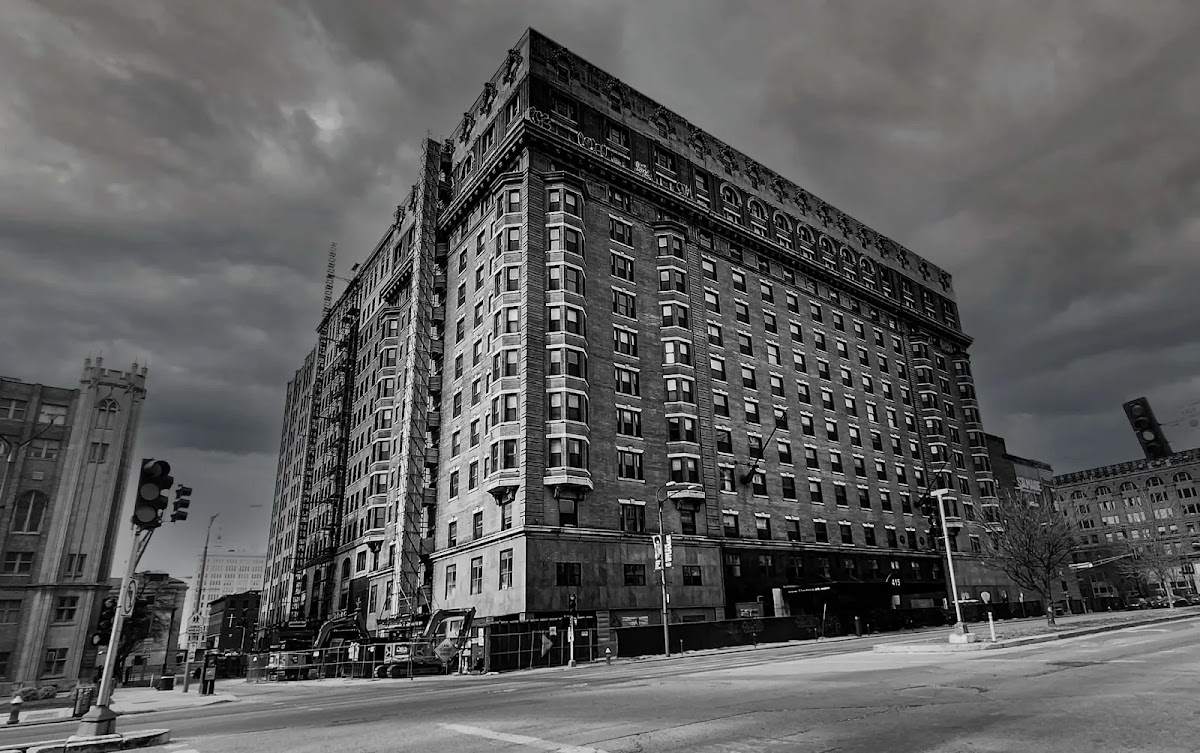 Jefferson Arms apartments in ST Louis MO
