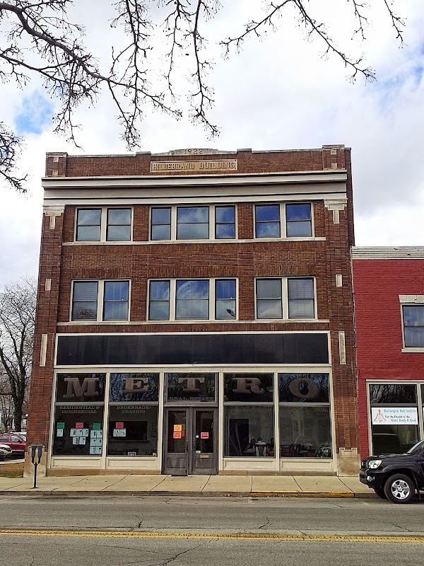 Metro Real Estate apartments in Fort Wayne, IN