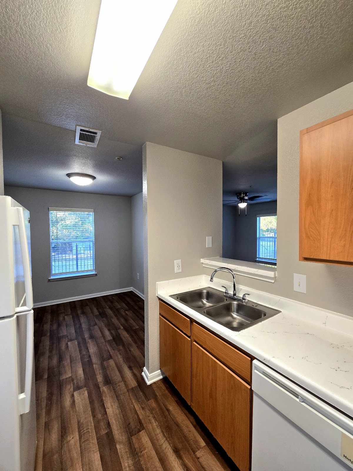 Park at Pineywoods apartments in Conroe TX