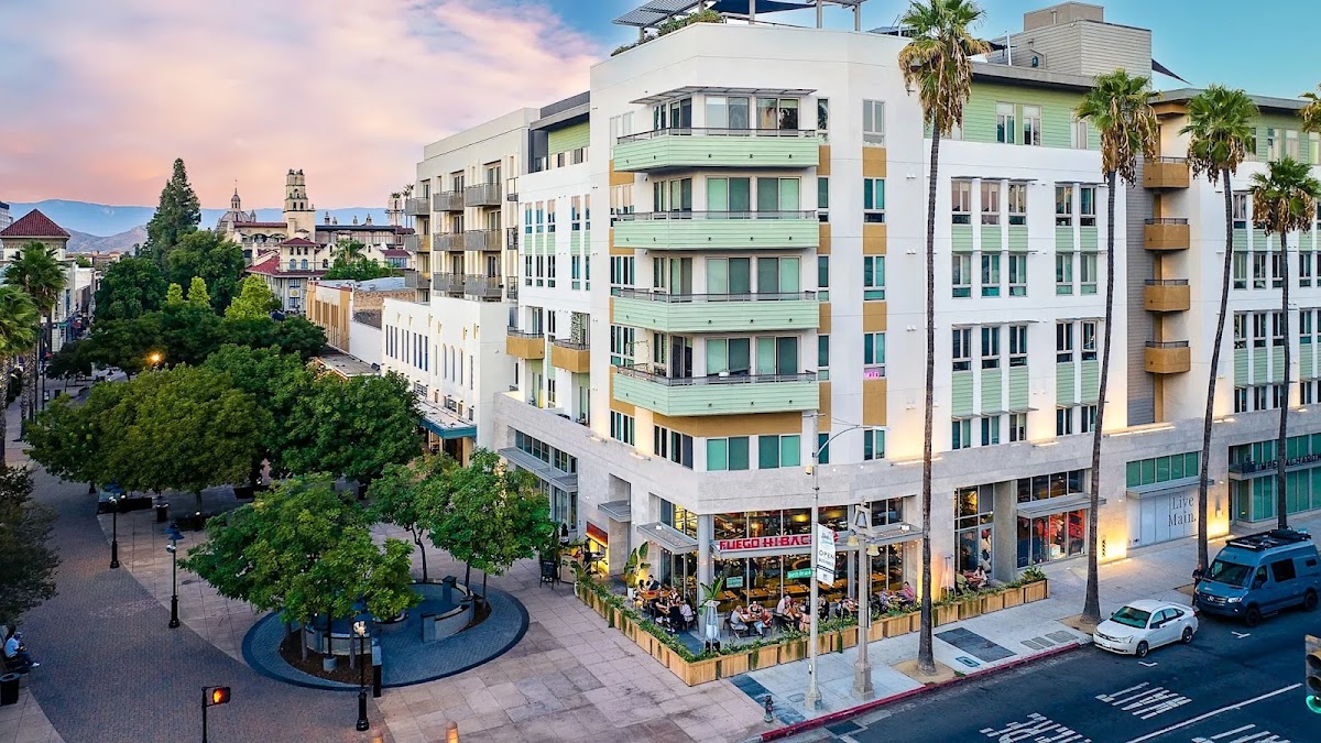 Imperial Hardware Lofts apartments in Riverside, CA