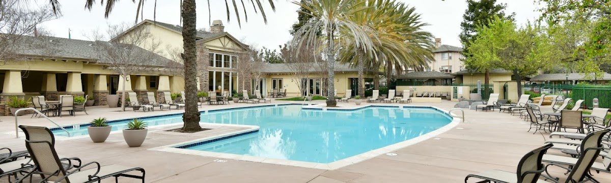 Emerald Park apartments in Pleasanton CA