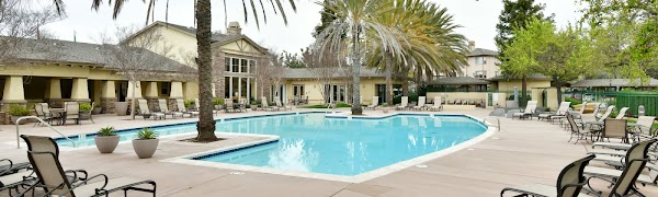 Emerald Park apartments in Pleasanton CA