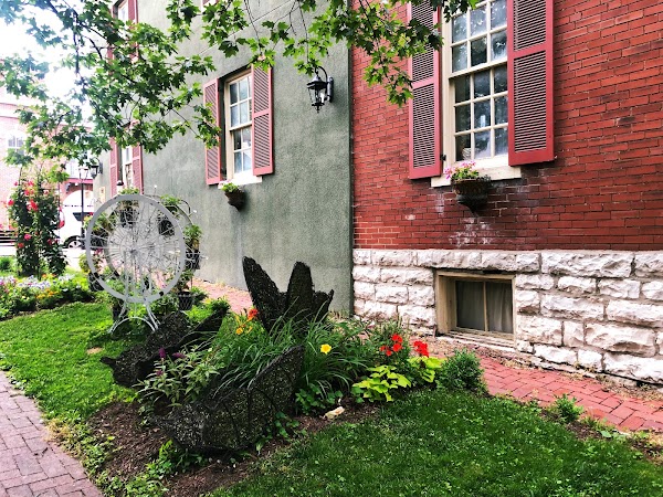 Keyrenter St. Charles Property Management apartments in St Charles, MO